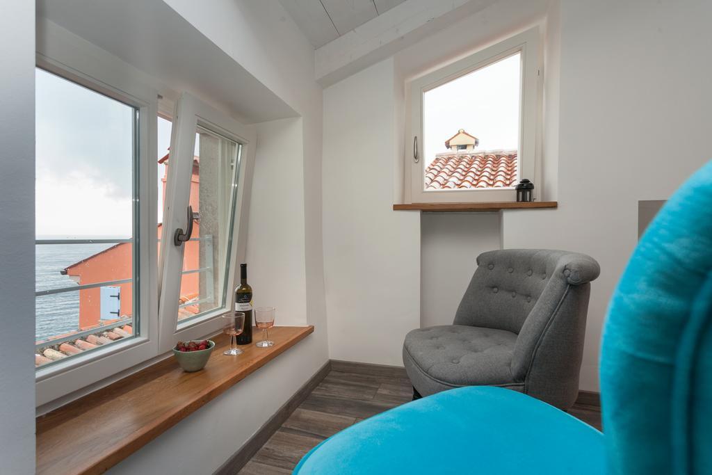 Apartments And Rooms Hey Rovinj Exteriör bild