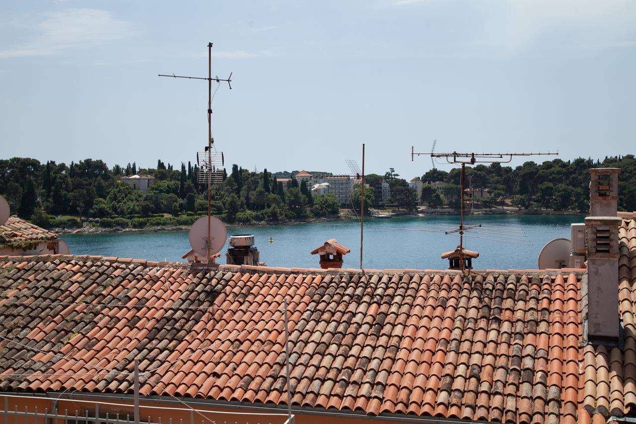 Apartments And Rooms Hey Rovinj Exteriör bild