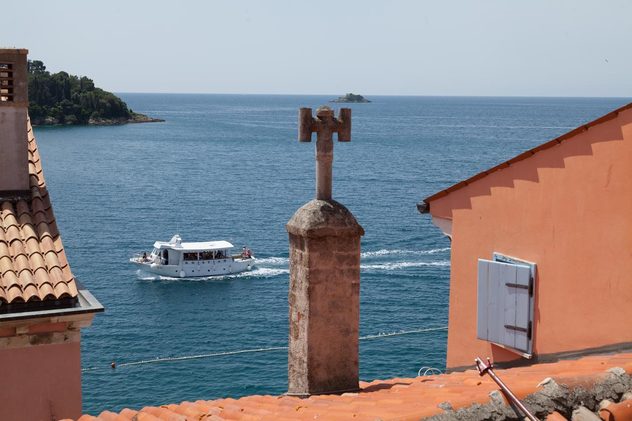 Apartments And Rooms Hey Rovinj Exteriör bild